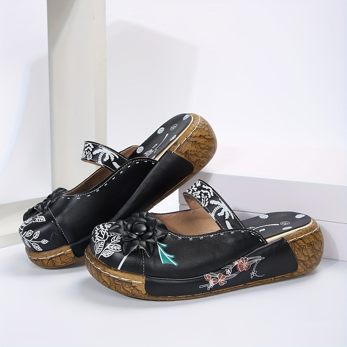 Women's Hawaiian Style Slip-On Sandals & Slippers - Floral Pattern PU Cover Flat Sole Comfortable Casual Shoes for Beach, Summer, All-Season Wear, Beach Shoes, Leisure Footwear, Durable Traction Footwear